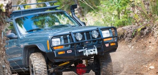 CHEROKEE XJ (1984-2001)